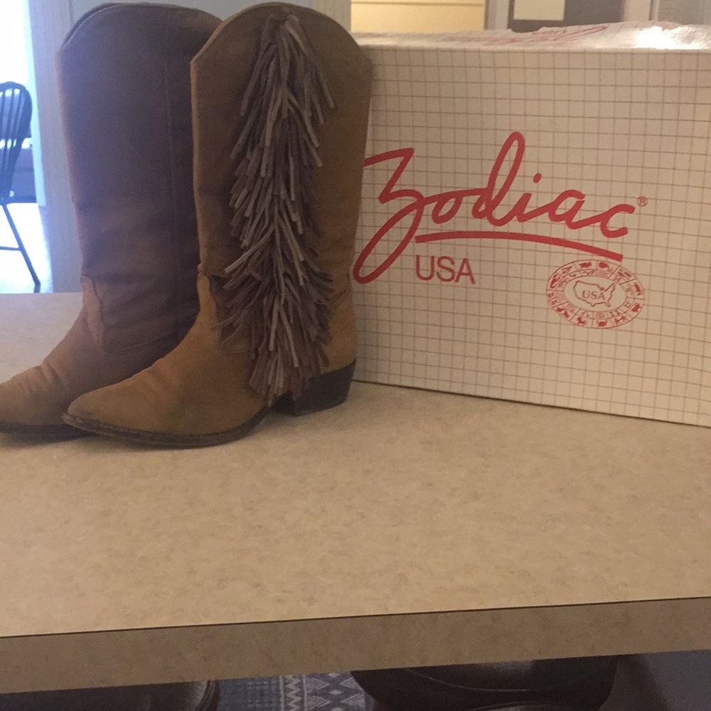VINTAGE boots!